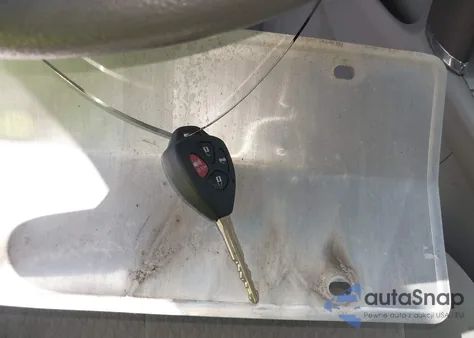 2010 Toyota Camry Le z USA, uszkodzony, nr VIN 4T4BF3EK4AR013283